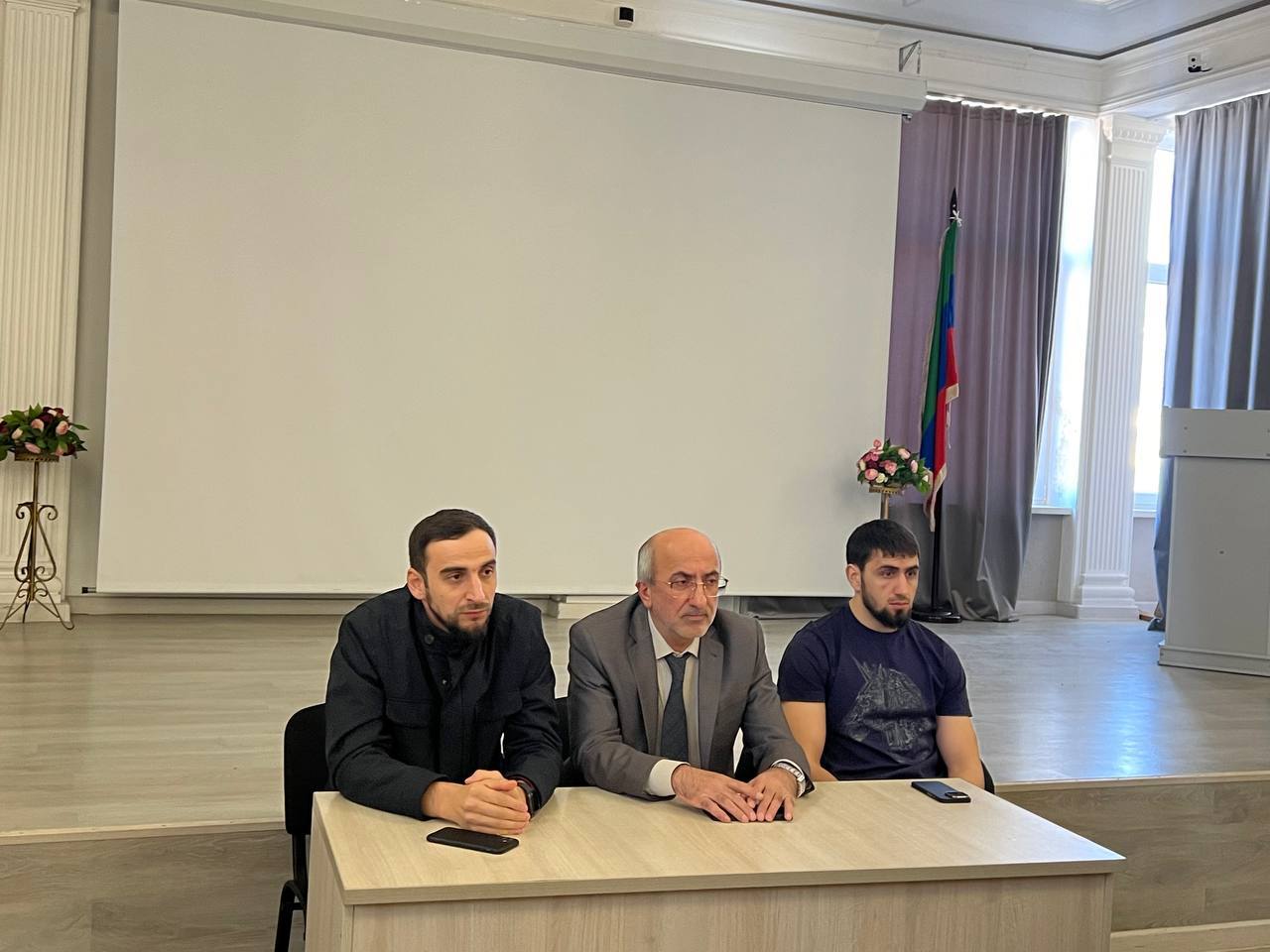 Традиционное родительское собрание прошло сегодня в Гуманитарно-педагогическом колледже